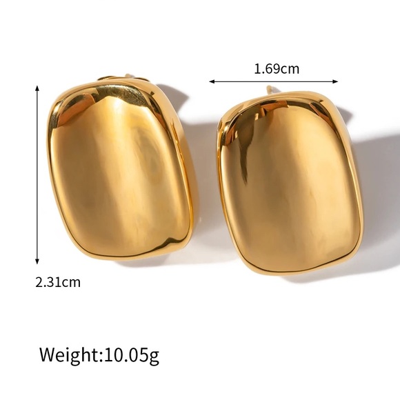 18K Gold Square Earrings*High Gloss Design*Minimalist Earrings - Picture 7 of 7